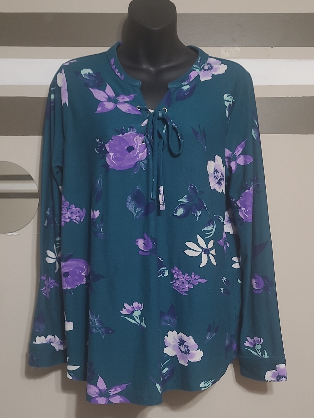 2 Dye 4 Teal Floral Lace-Up Neck Long-Sleeve Blouse Sz Med